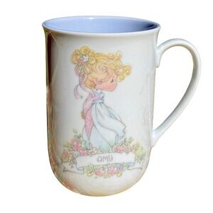 𝅺AMY Coffee Cup Vintage 1989 Precious Moments Collectable Mug.